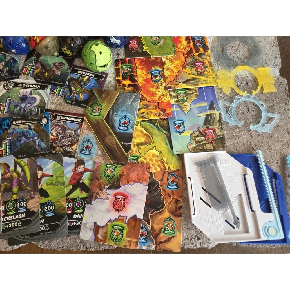 Bakugan Battle Brawlers Lot HUGE COLLECTION Cards Figures Special Attack